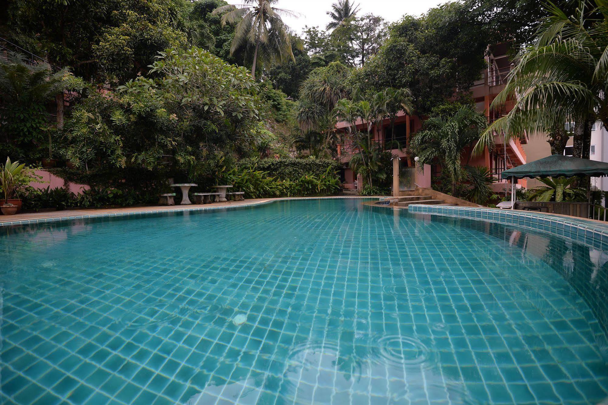 Baan Lukkan Patong Resort Phuket Εξωτερικό φωτογραφία